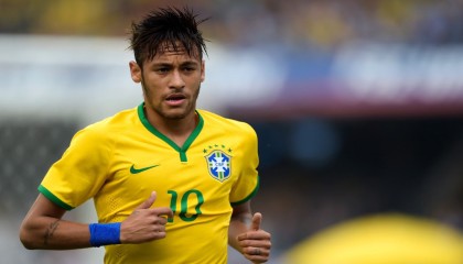 开云品牌-沃尔沃索尔日渐火热，球队冲击前四士气高昂，沃尔索尔vs西布朗